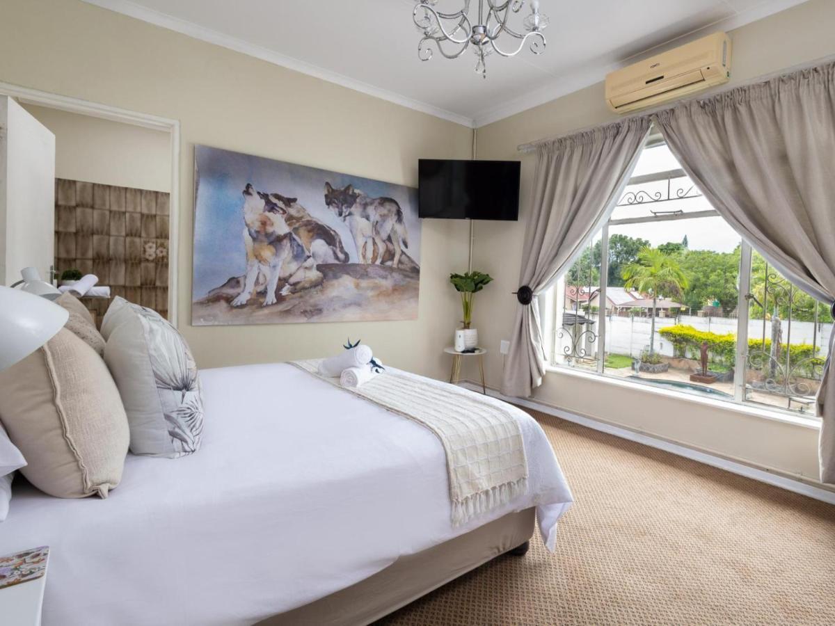 Woelfe Krantz Accommodation Mbombela Kamer foto