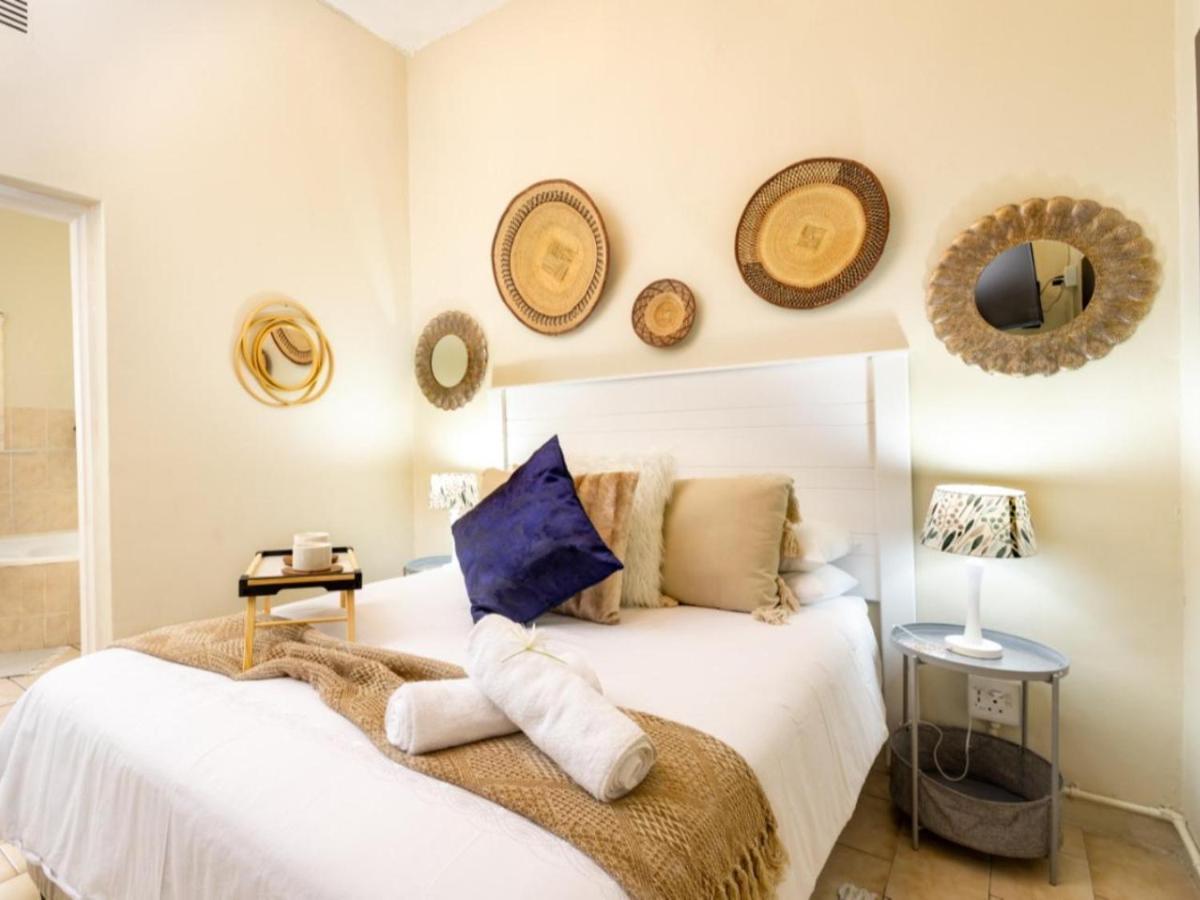 Woelfe Krantz Accommodation Mbombela Kamer foto