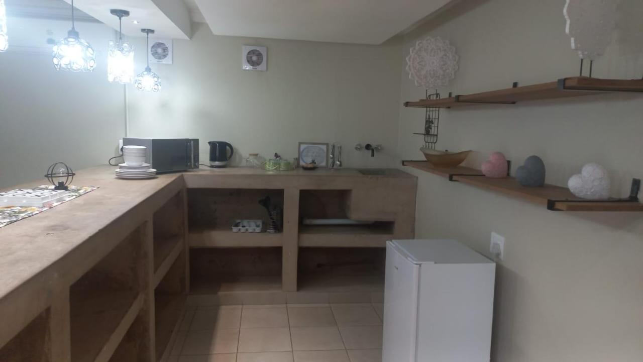 Woelfe Krantz Accommodation Mbombela Buitenkant foto
